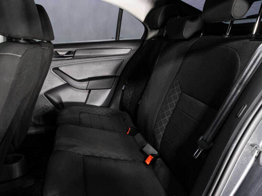 Skoda Rapid 2021 года с пробегом. Фото: #9