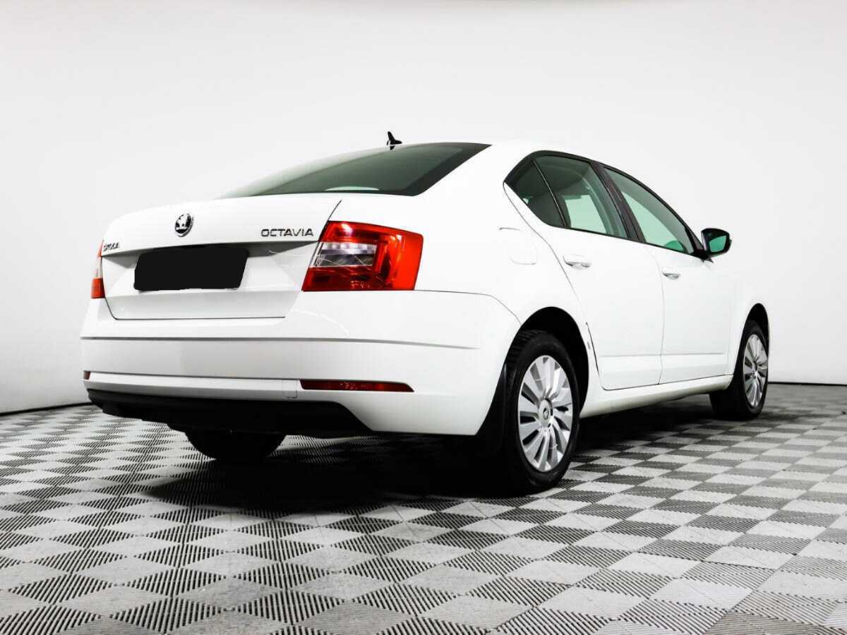 Skoda Octavia 2018 года с пробегом. Фото: #4