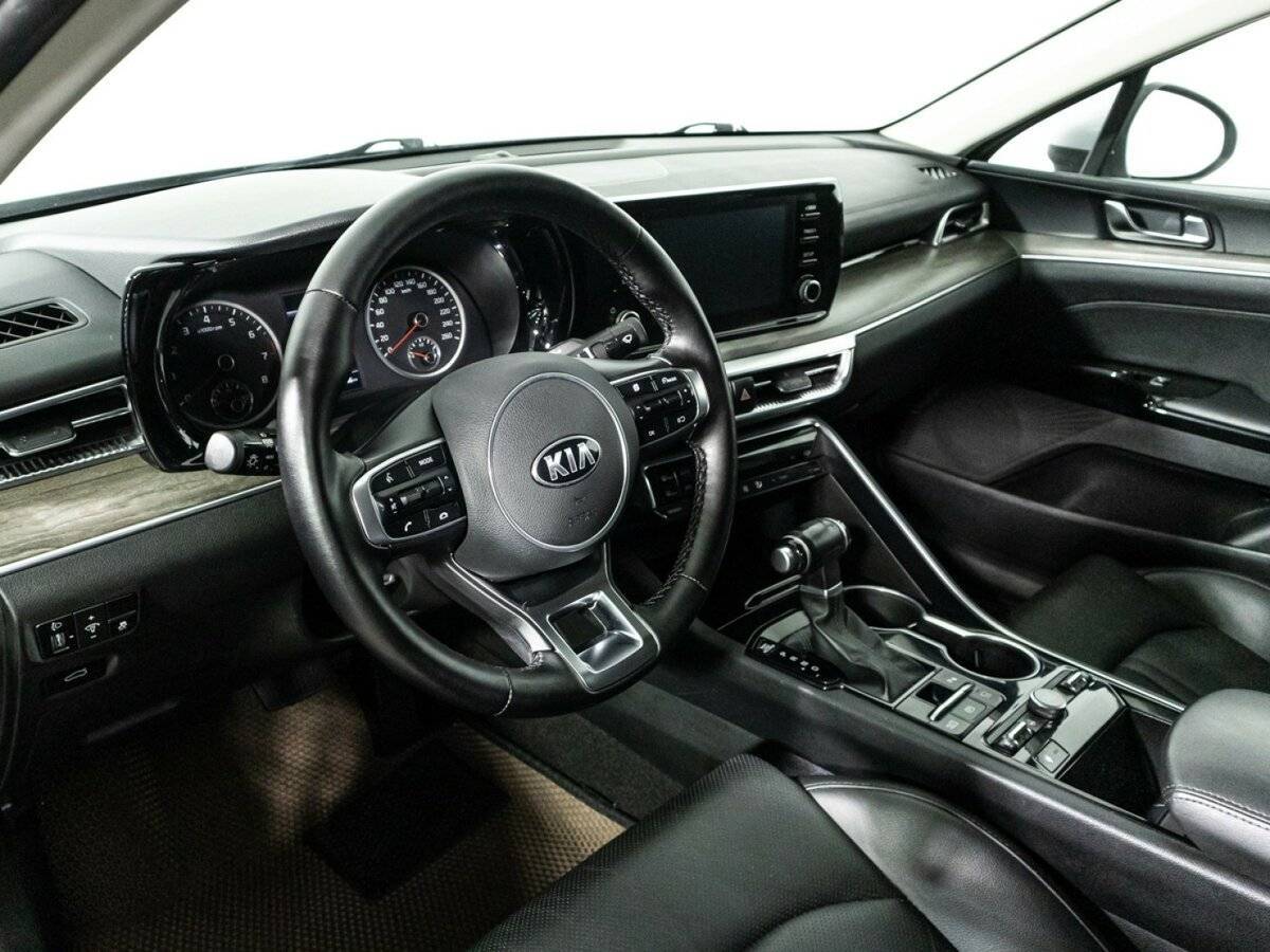 Kia K5 2020 года с пробегом. Фото: #11