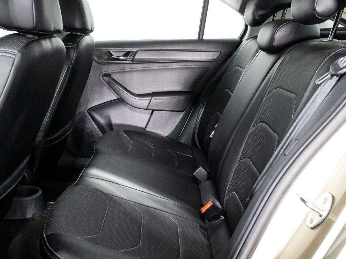 Skoda Rapid 2020 года с пробегом. Фото: #9