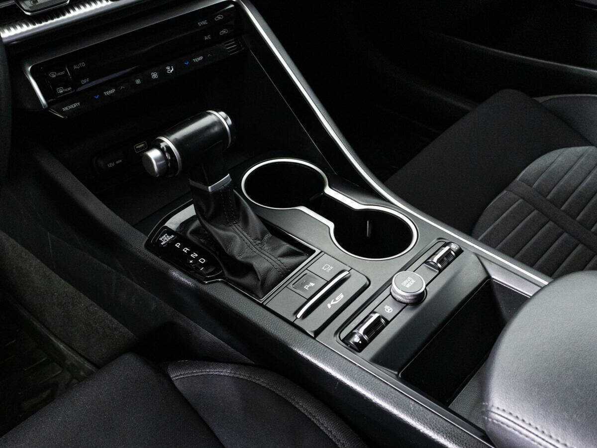 Kia K5 2021 года с пробегом. Фото: #14