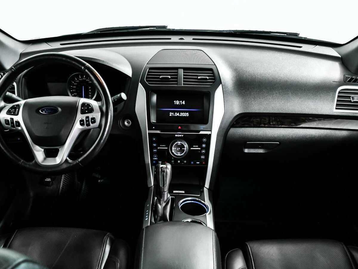 Ford Explorer 2014 года с пробегом. Фото: #10