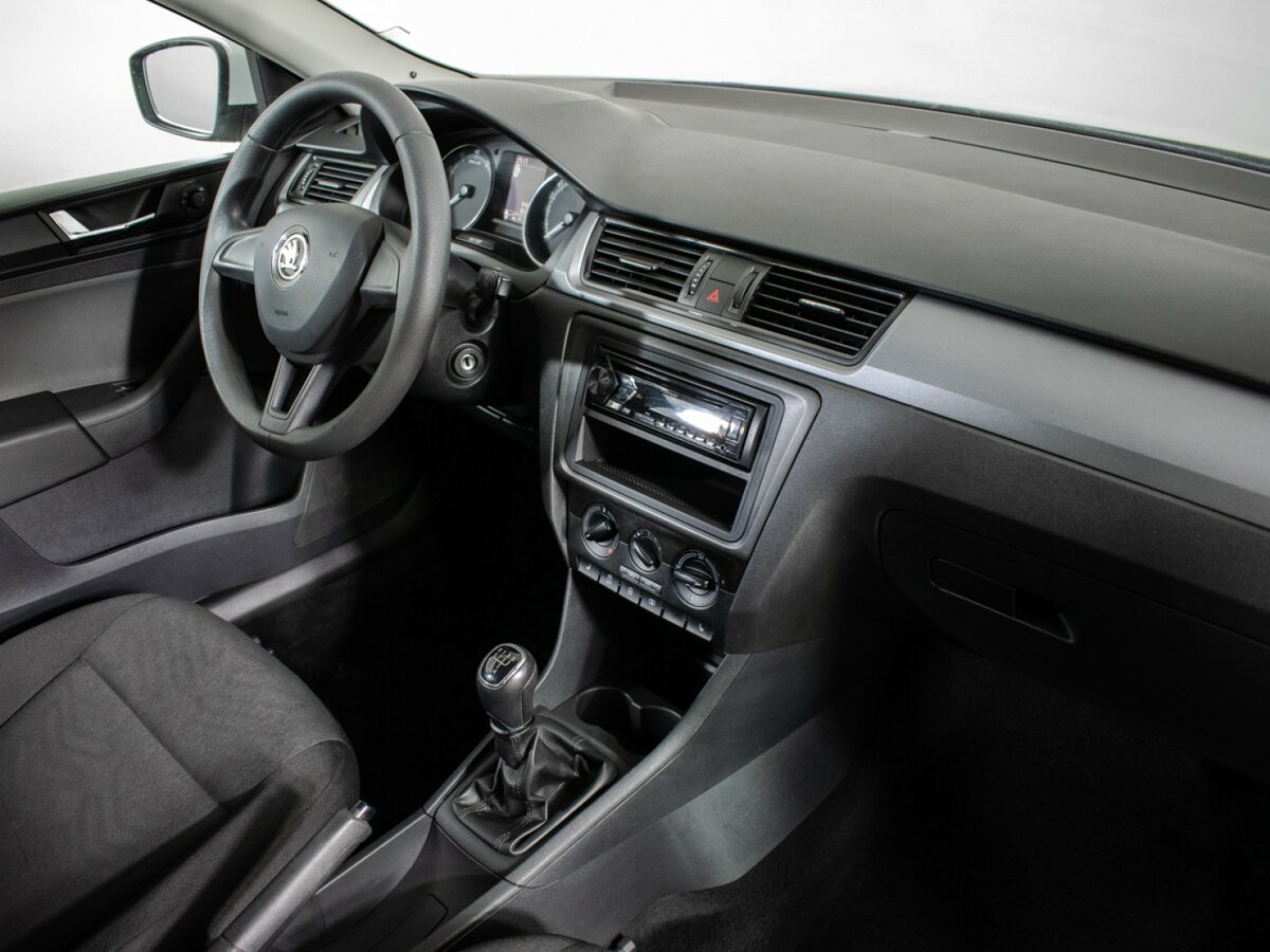 Skoda Rapid 2017 года с пробегом. Фото: #8