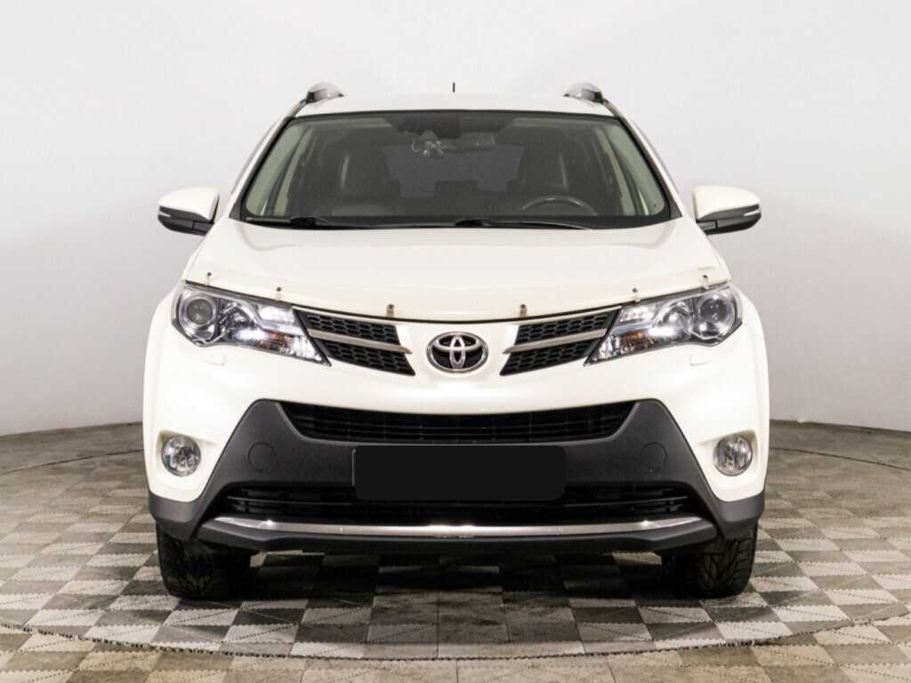 Toyota RAV4 2013 года с пробегом. Фото: #1