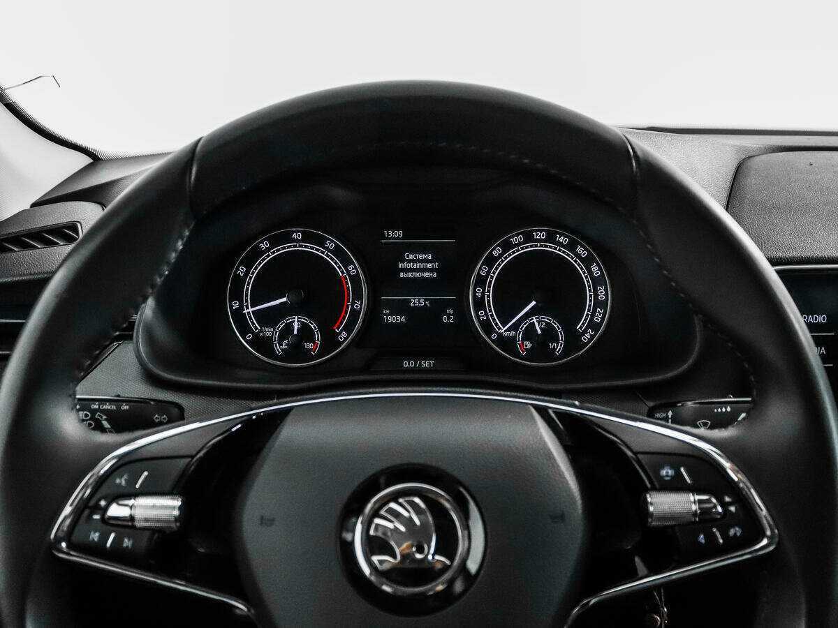 Skoda Rapid 2020 года с пробегом. Фото: #15