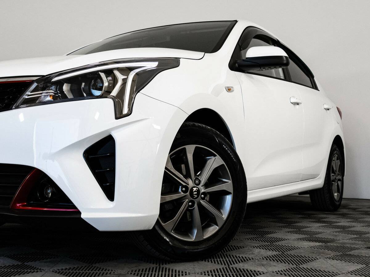 Kia Rio 2021 года с пробегом. Фото: #1