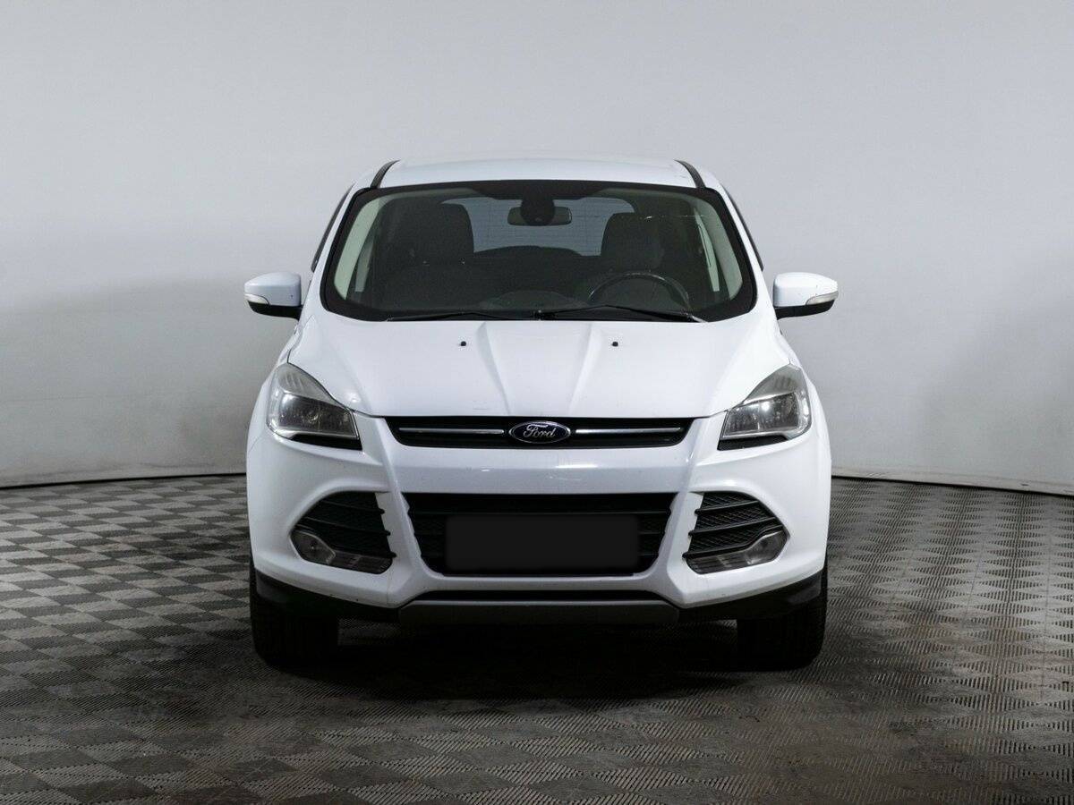 Ford Kuga 2014 года с пробегом. Фото: #1