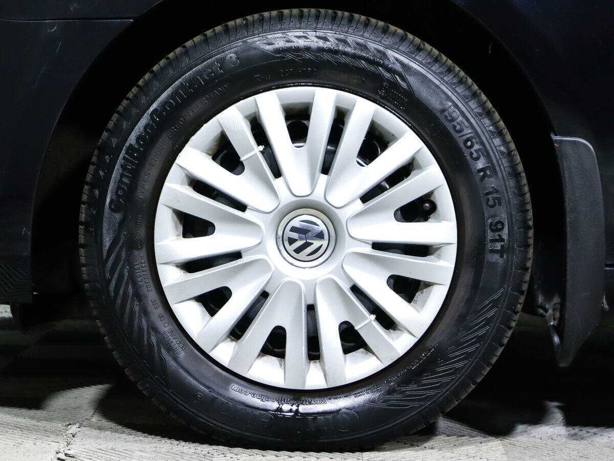 Volkswagen Golf 2012 года с пробегом. Фото: #13