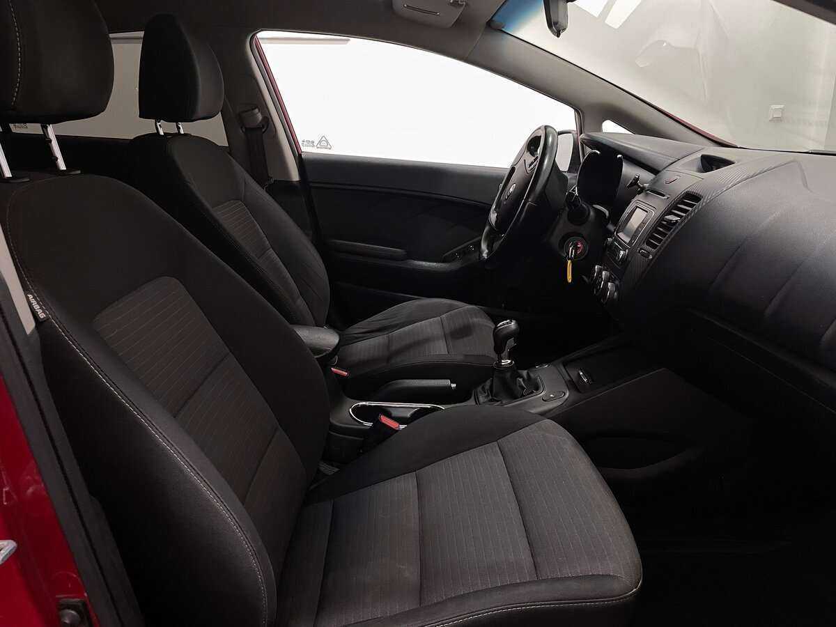 Kia Cerato 2013 года с пробегом. Фото: #8