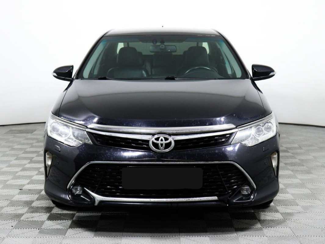 Toyota Camry 2015 года с пробегом. Фото: #1
