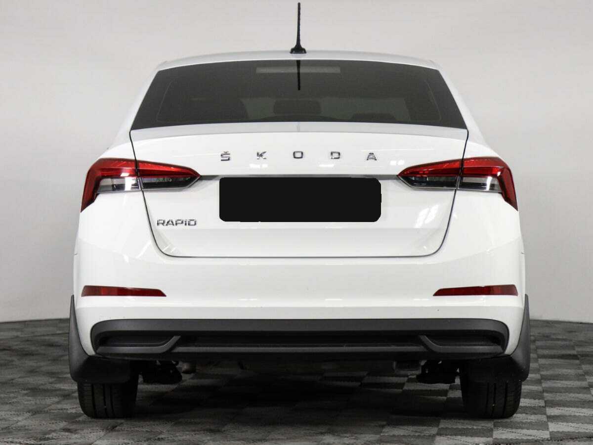 Skoda Rapid 2021 года с пробегом. Фото: #5