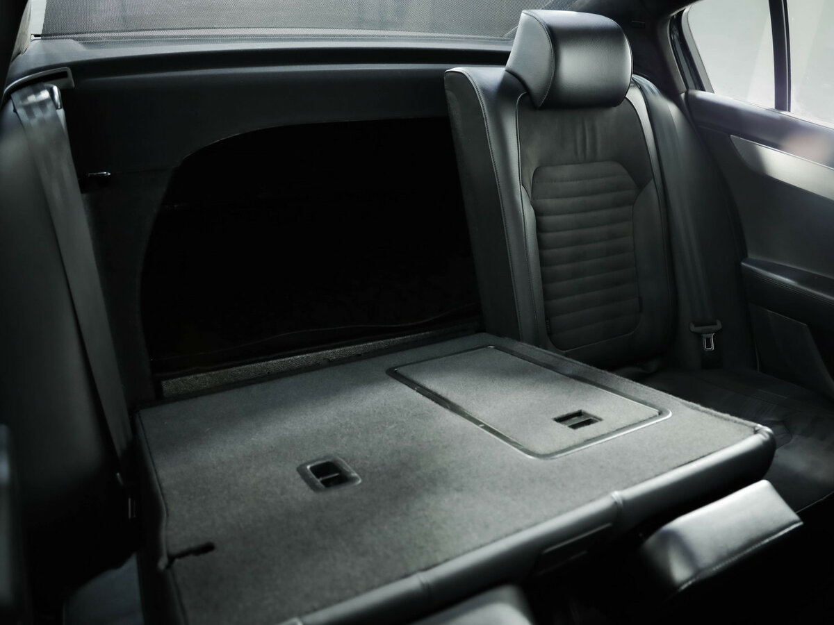 Volkswagen Passat 2014 года с пробегом. Фото: #31