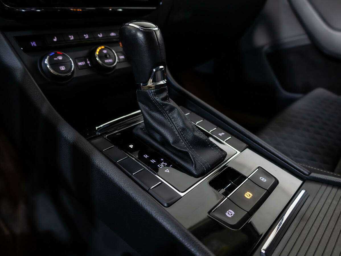 Skoda Superb 2016 года с пробегом. Фото: #14