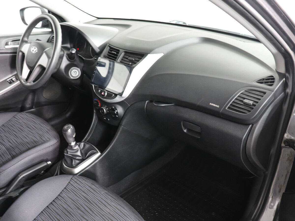 Hyundai Solaris 2016 года с пробегом. Фото: #9