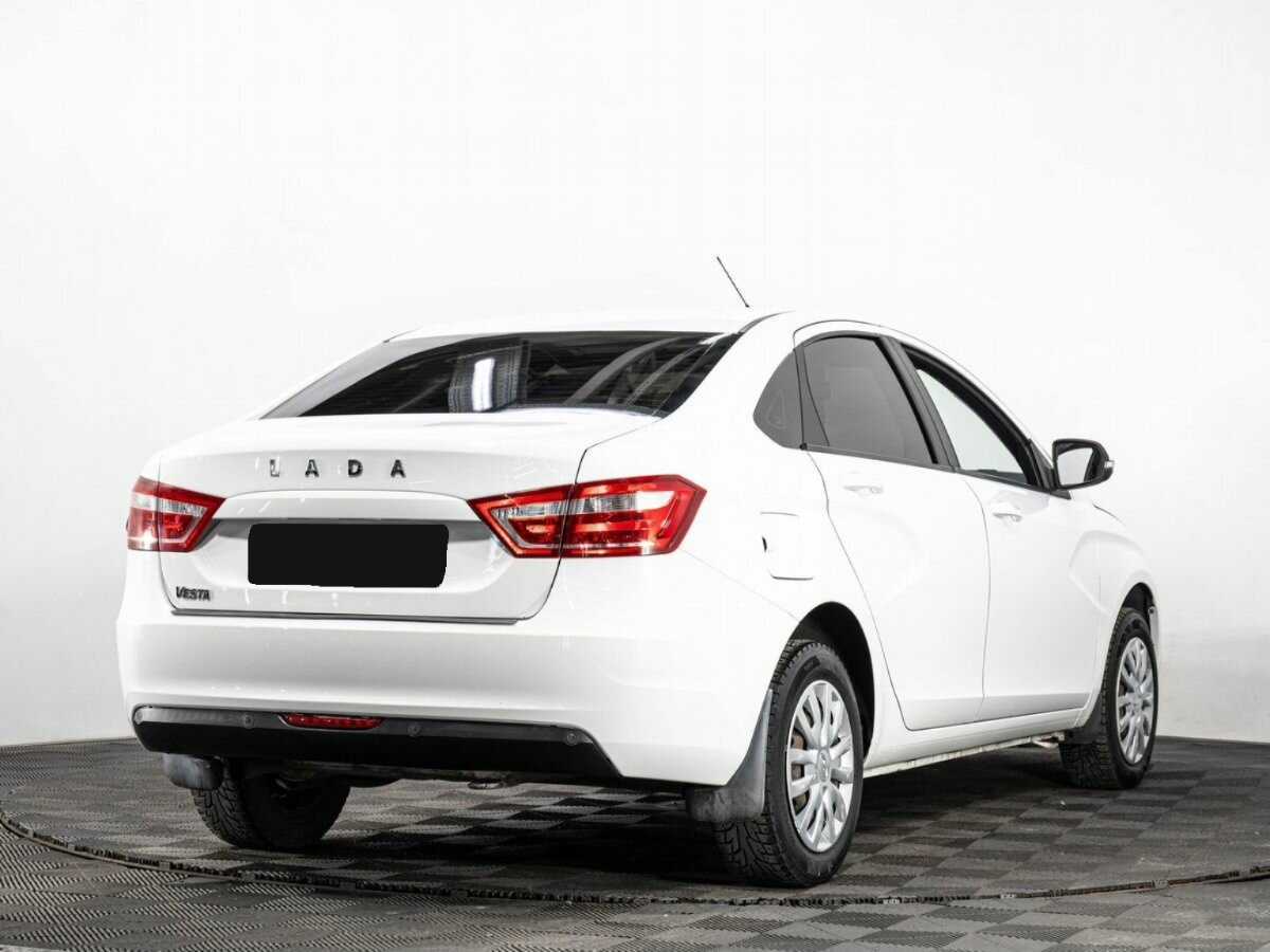 Lada (ВАЗ) Vesta 2017 года с пробегом. Фото: #3