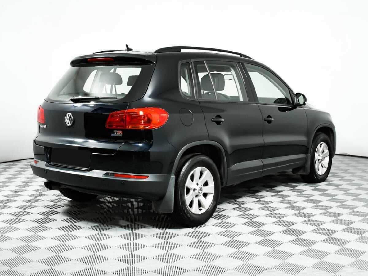 Volkswagen Tiguan 2012 года с пробегом. Фото: #4