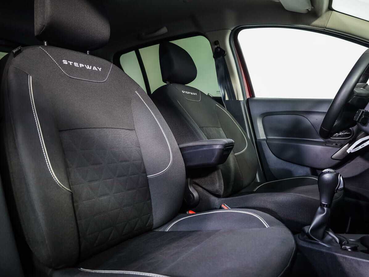 Renault Sandero 2020 года с пробегом. Фото: #10