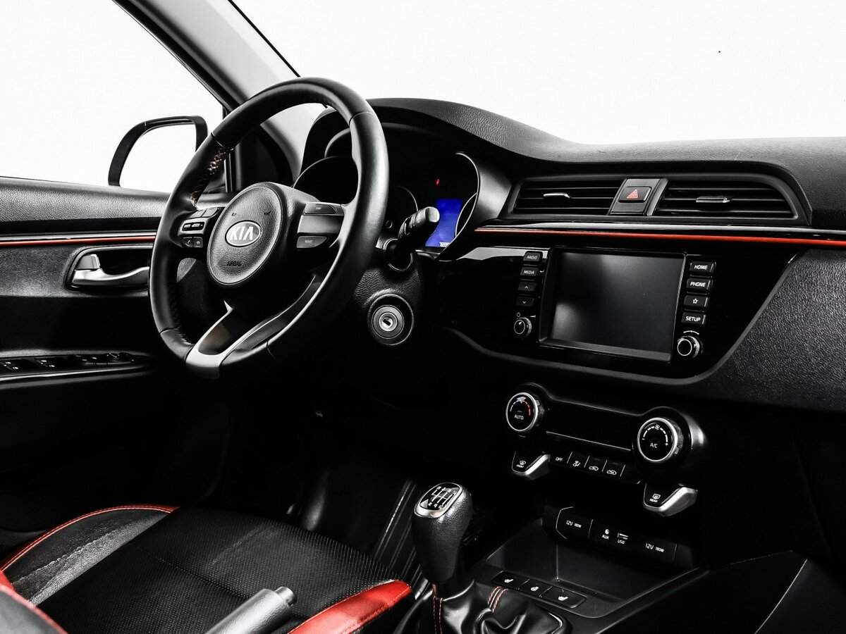 Kia Rio 2020 года с пробегом. Фото: #8