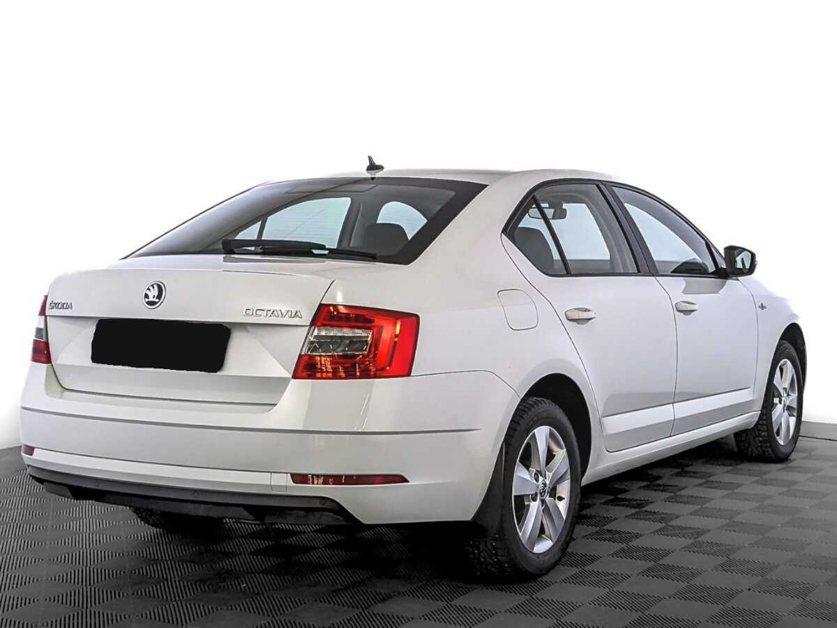 Skoda Octavia 2019 года с пробегом. Фото: #4