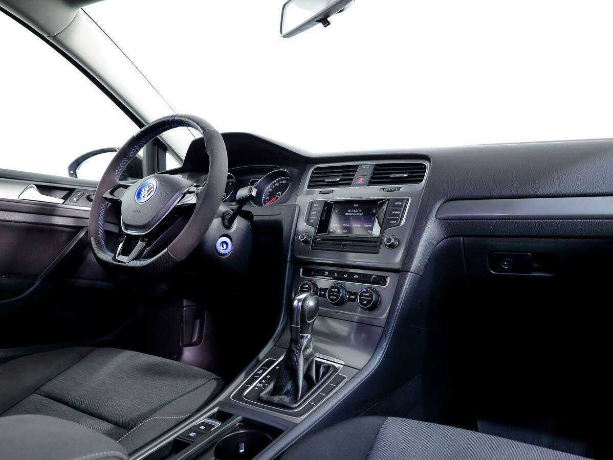 Volkswagen Golf 2013 года с пробегом. Фото: #7