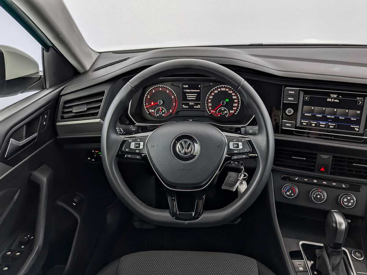 Volkswagen Jetta 2020 года с пробегом. Фото: #20