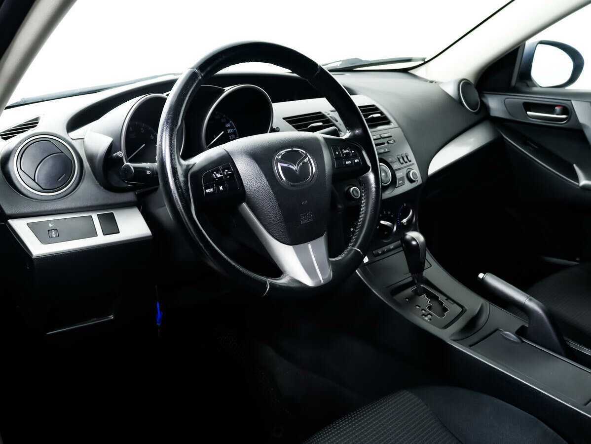 Mazda 3 2012 года с пробегом. Фото: #12