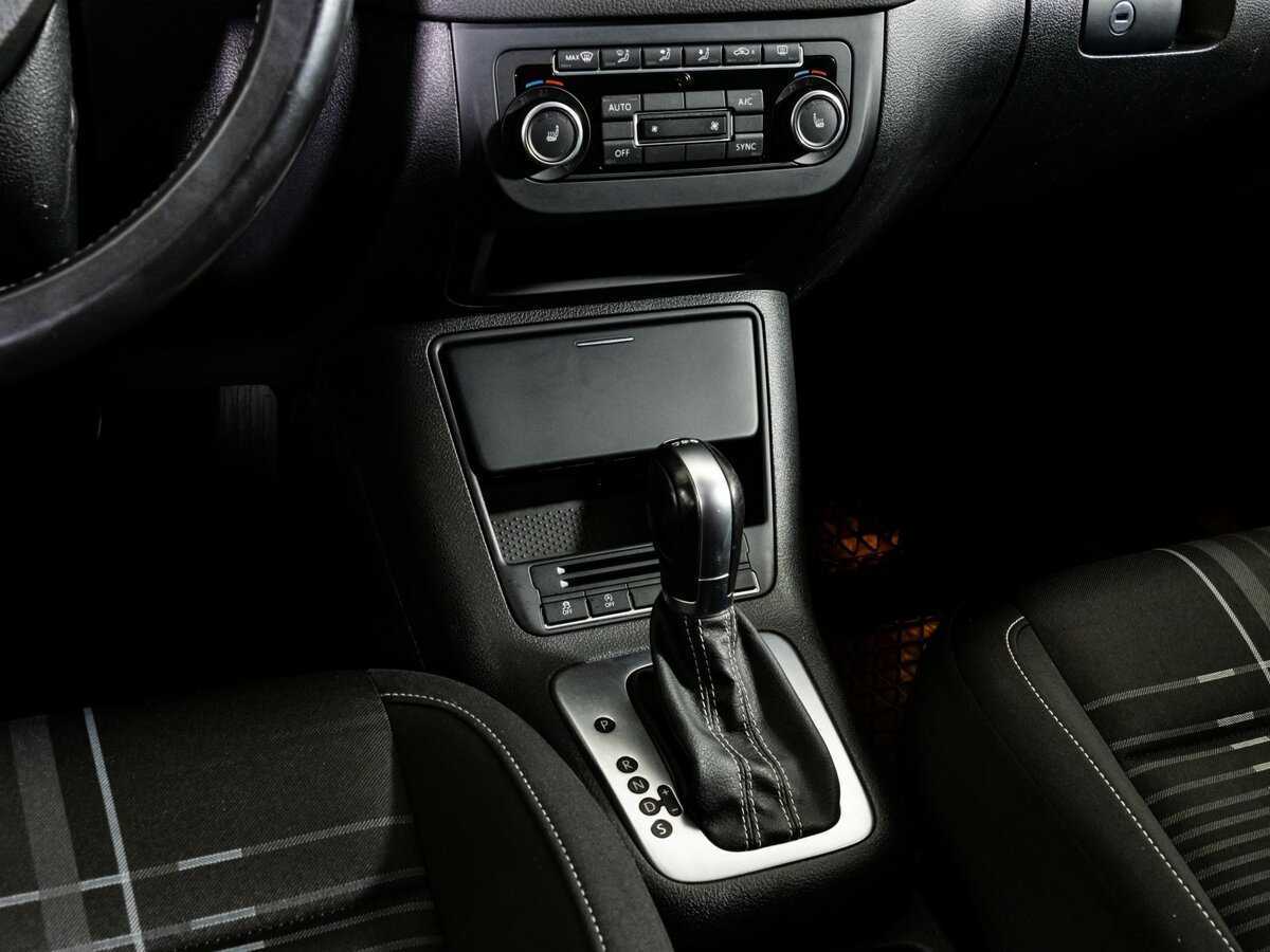 Volkswagen Tiguan 2015 года с пробегом. Фото: #9