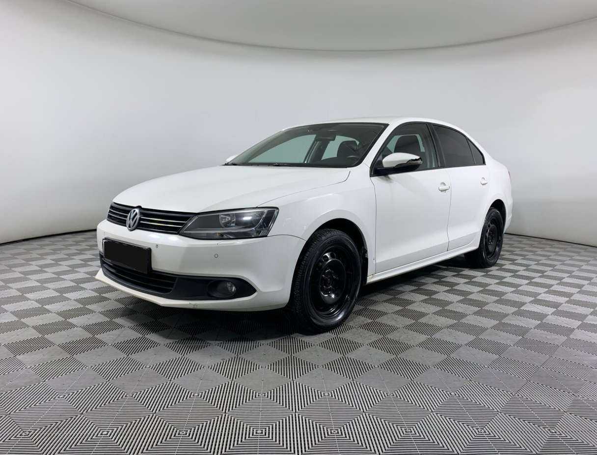Volkswagen Jetta 2012 года с пробегом. Посмотреть фото