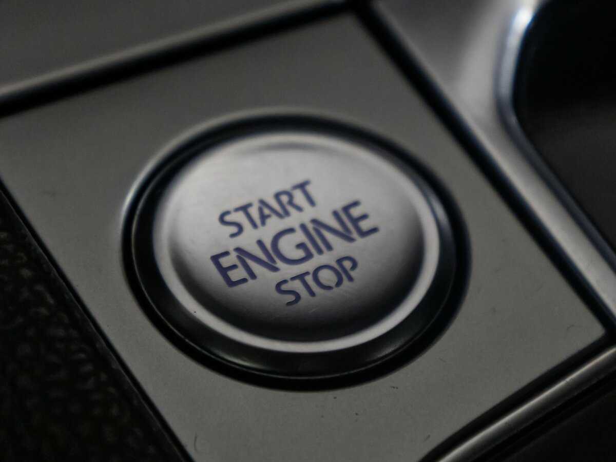 Volkswagen Passat 2018 года с пробегом. Фото: #12