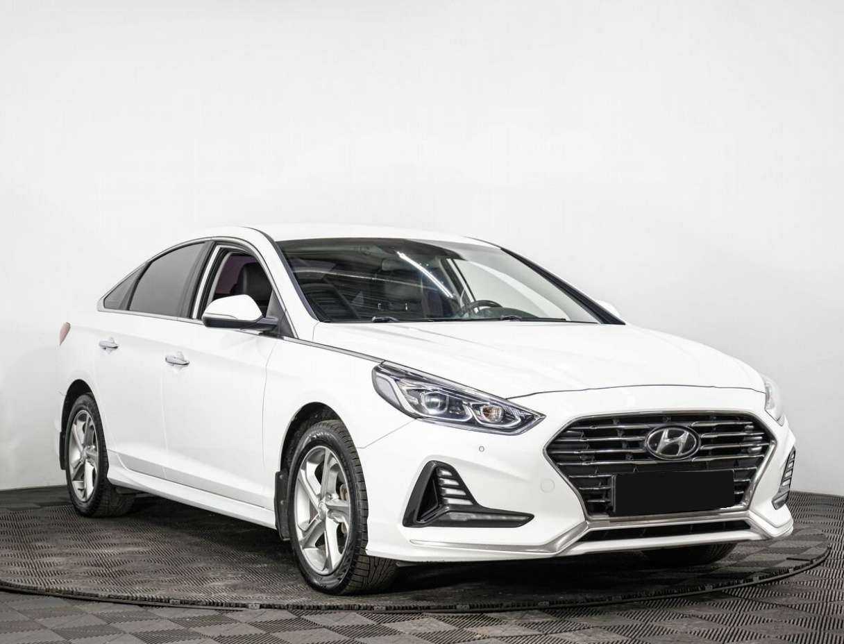 Hyundai Sonata 2017 года с пробегом. Фото: #2