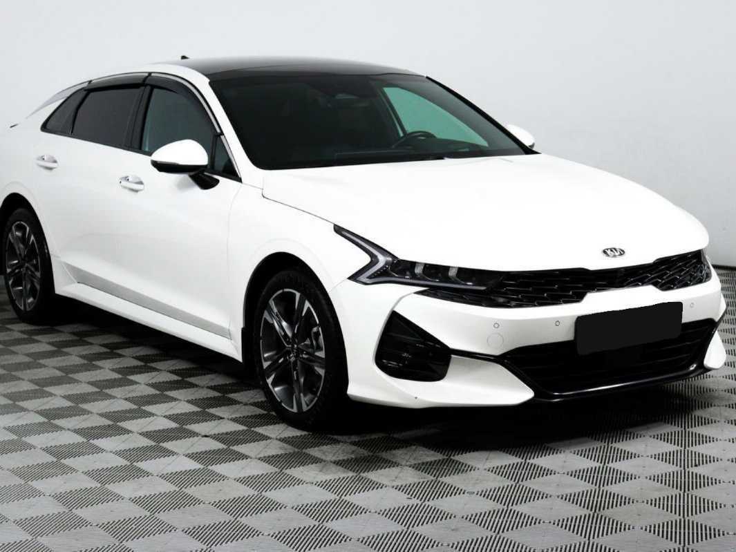 Kia K5 2021 года с пробегом. Фото: #2