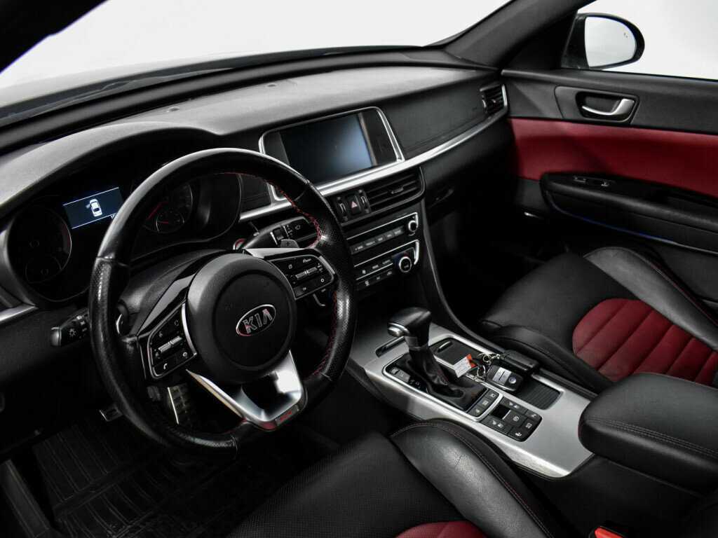 Kia Optima 2018 года с пробегом. Фото: #8