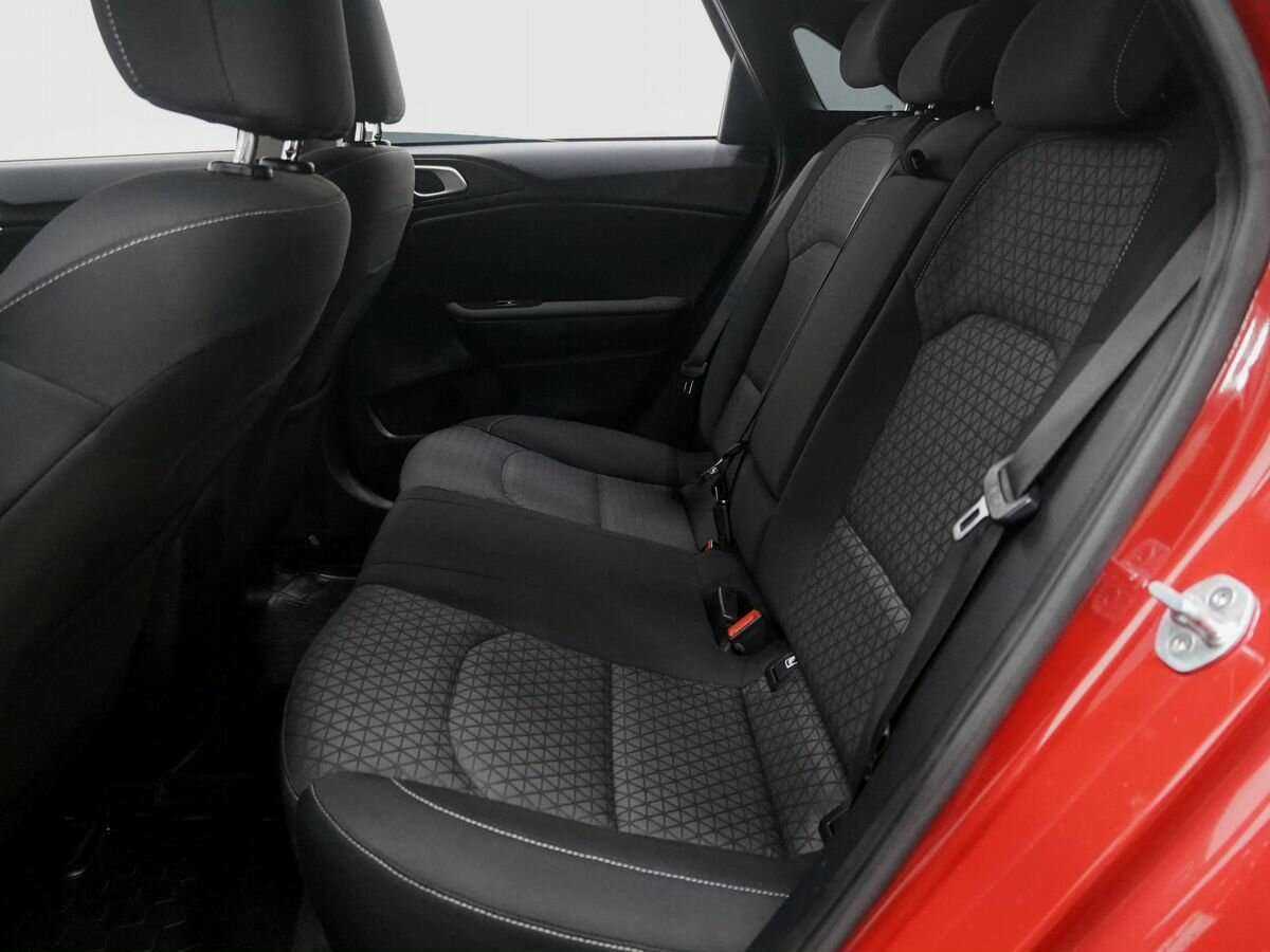 Kia Ceed 2018 года с пробегом. Фото: #11