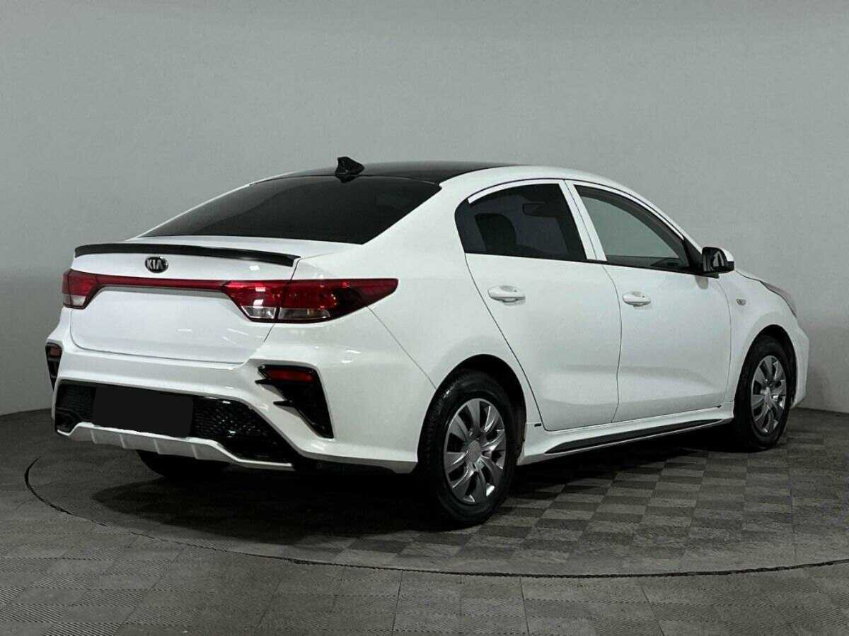 Kia Rio 2018 года с пробегом. Фото: #4