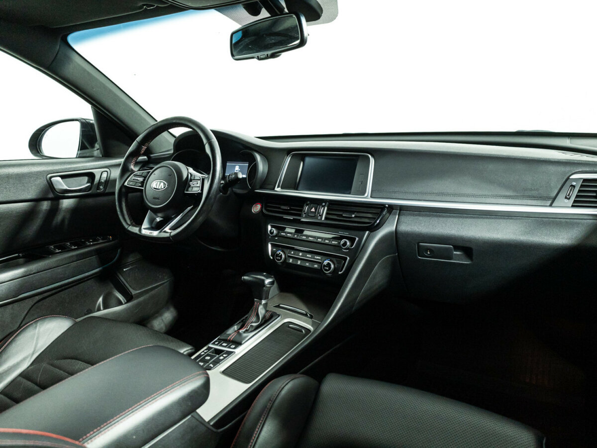 Kia Optima 2019 года с пробегом. Фото: #7