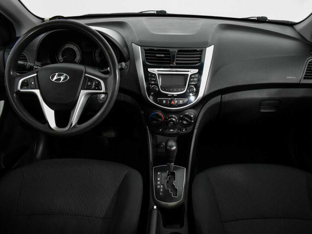 Hyundai Solaris 2012 года с пробегом. Фото: #9