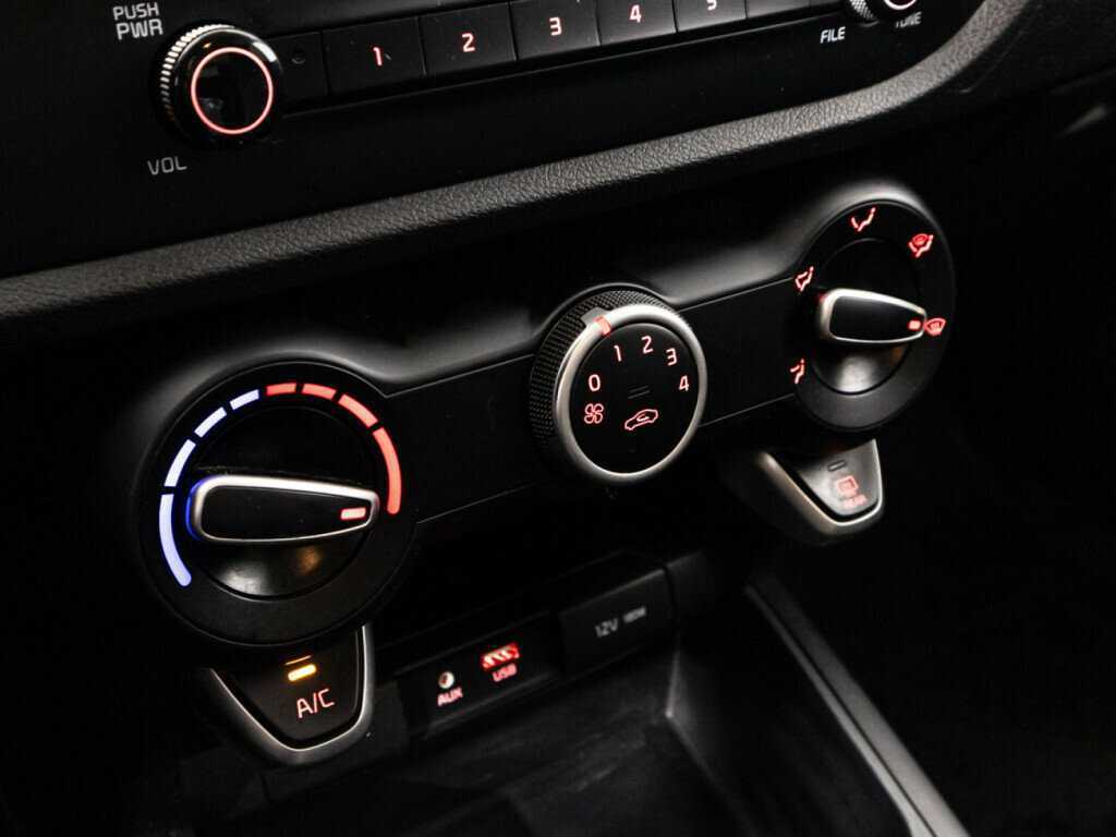 Kia Rio 2018 года с пробегом. Фото: #14