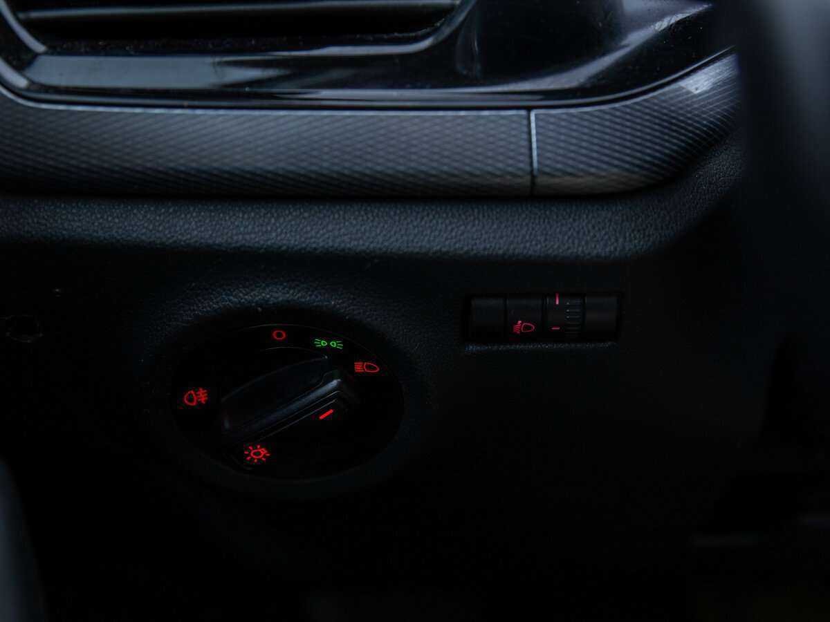 Volkswagen Polo 2020 года с пробегом. Фото: #9