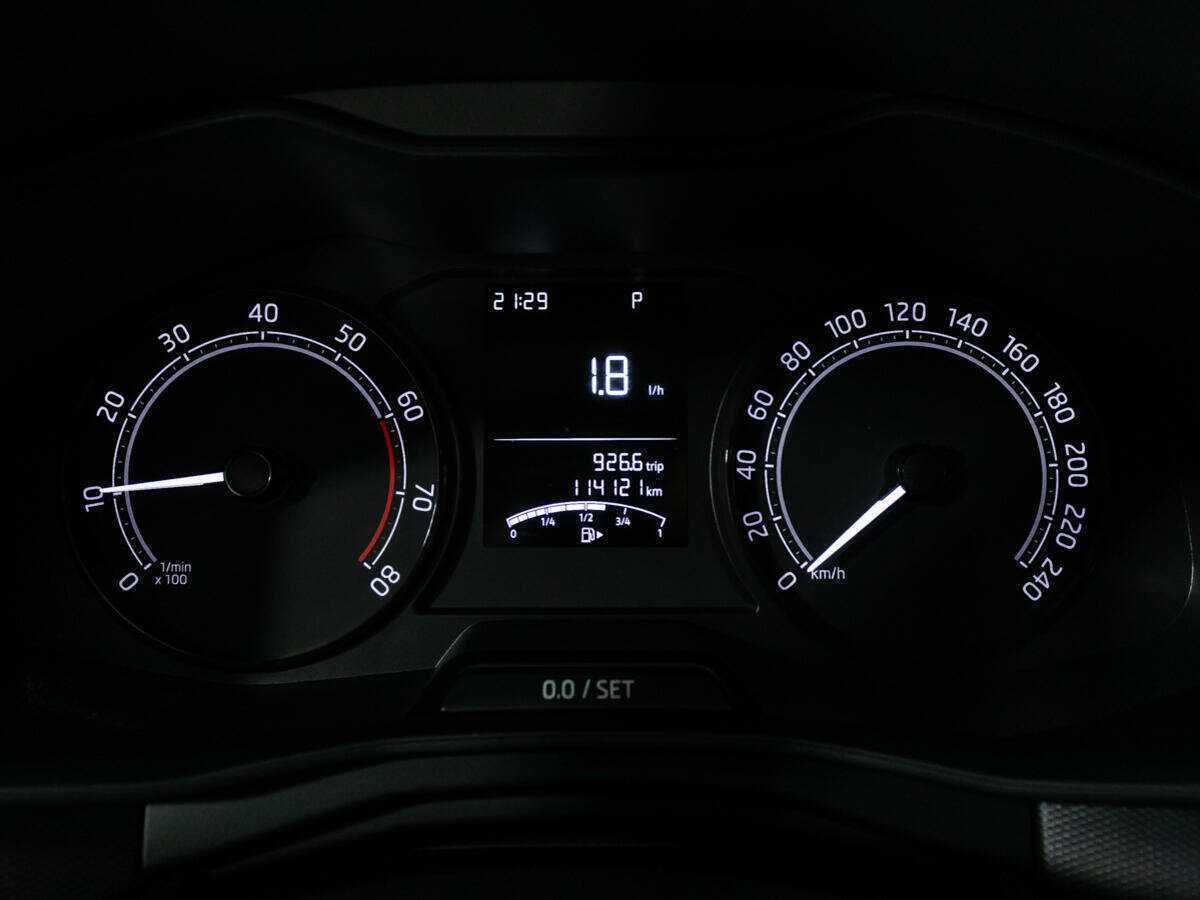 Skoda Rapid 2021 года с пробегом. Фото: #11