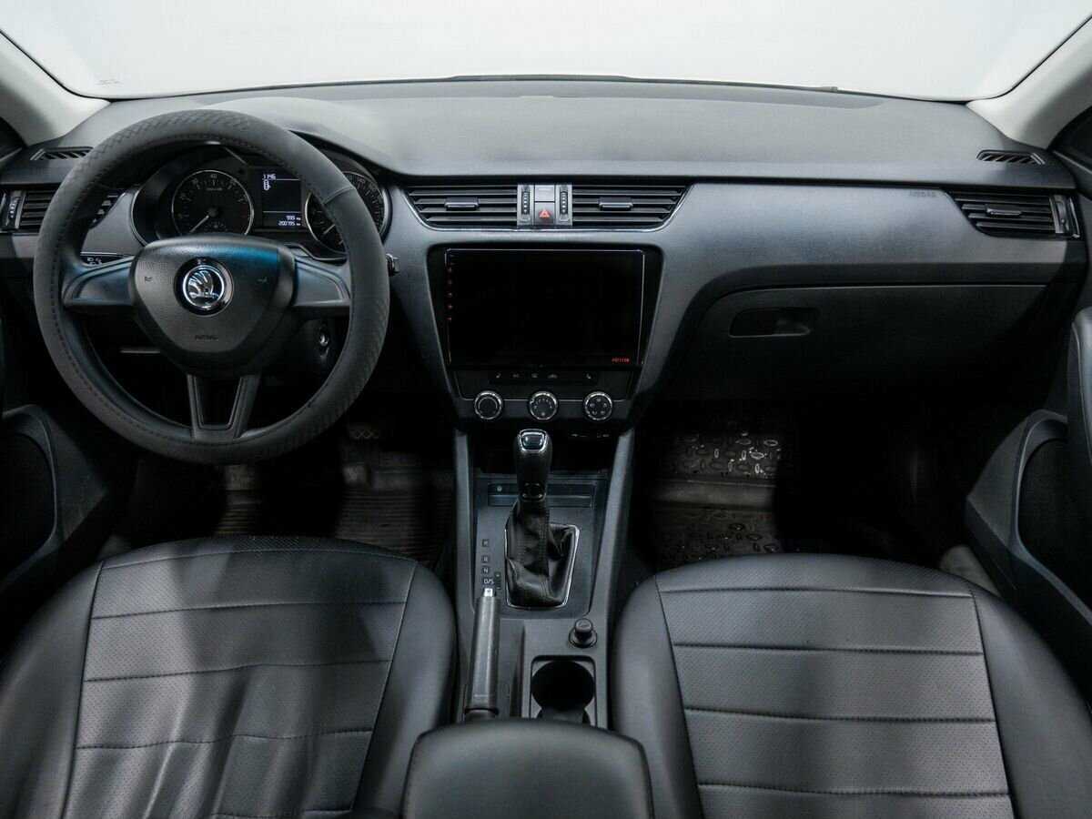Skoda Octavia 2017 года с пробегом. Фото: #9