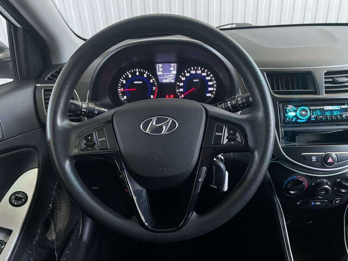 Hyundai Solaris 2014 года с пробегом. Фото: #9