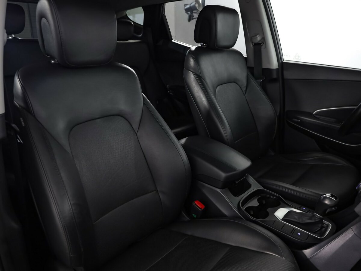 Hyundai Santa Fe 2016 года с пробегом. Фото: #19