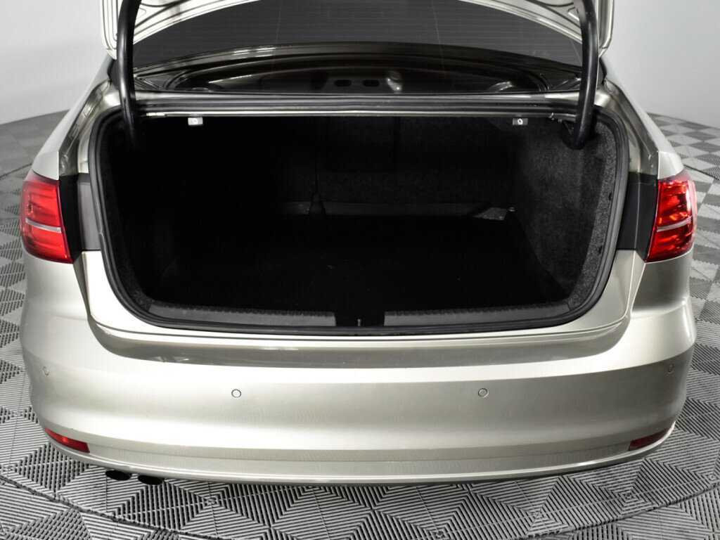 Volkswagen Jetta 2016 года с пробегом. Фото: #14