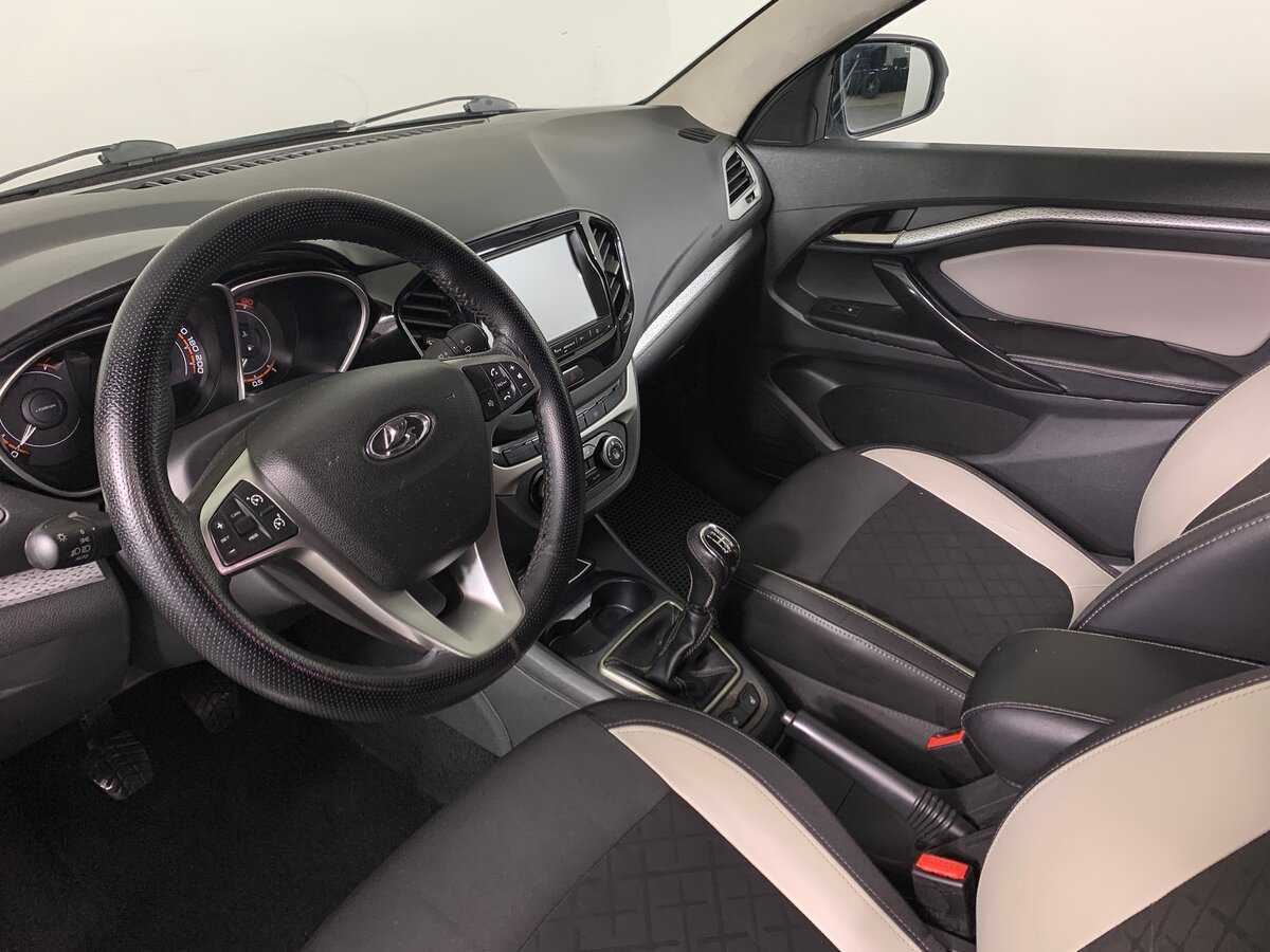 Lada (ВАЗ) Vesta 2017 года с пробегом. Фото: #11