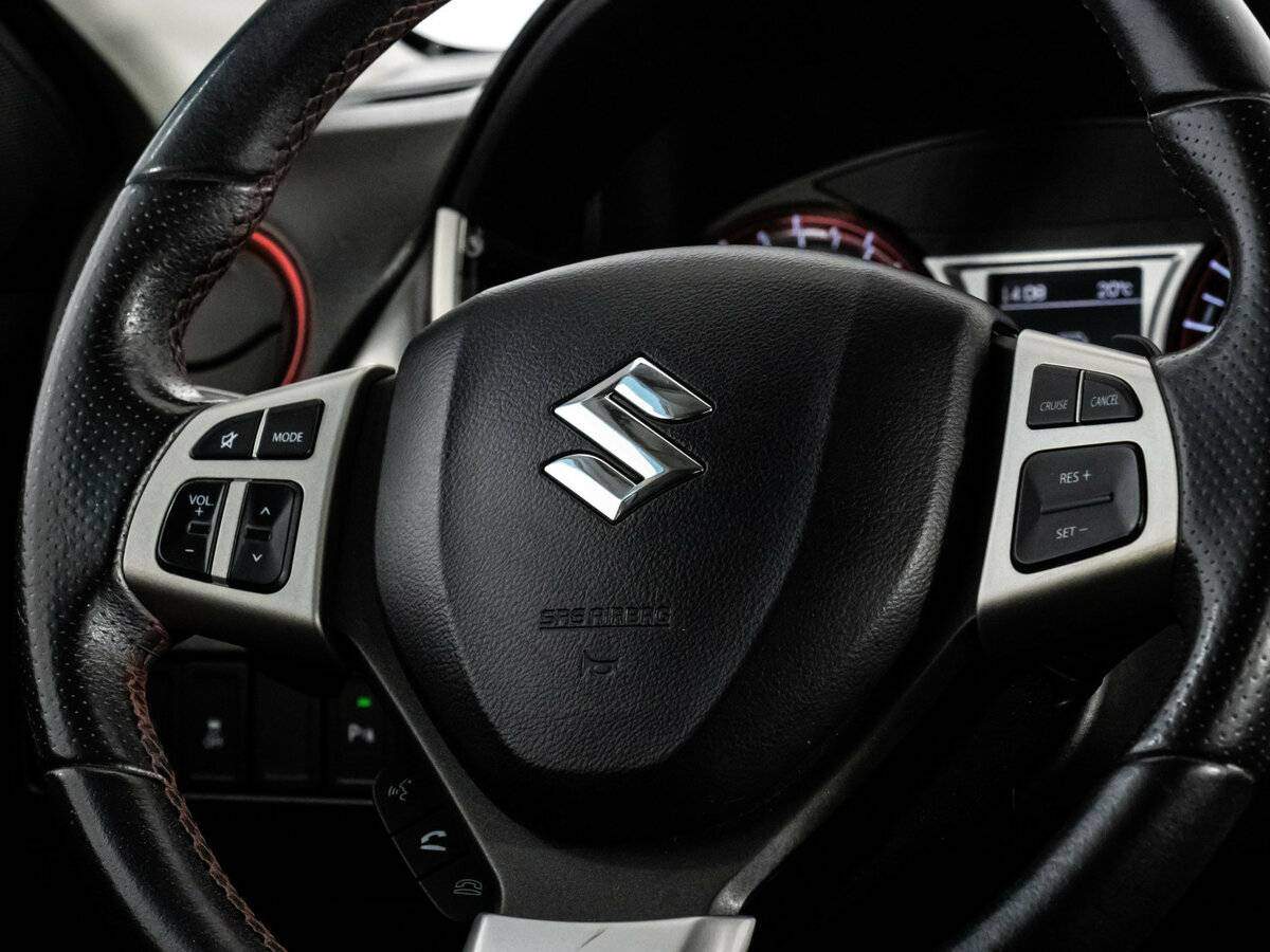 Suzuki Vitara 2016 года с пробегом. Фото: #9