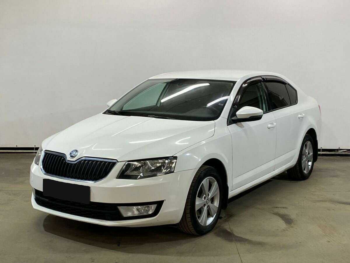Skoda Octavia 2013 года с пробегом. Посмотреть фото