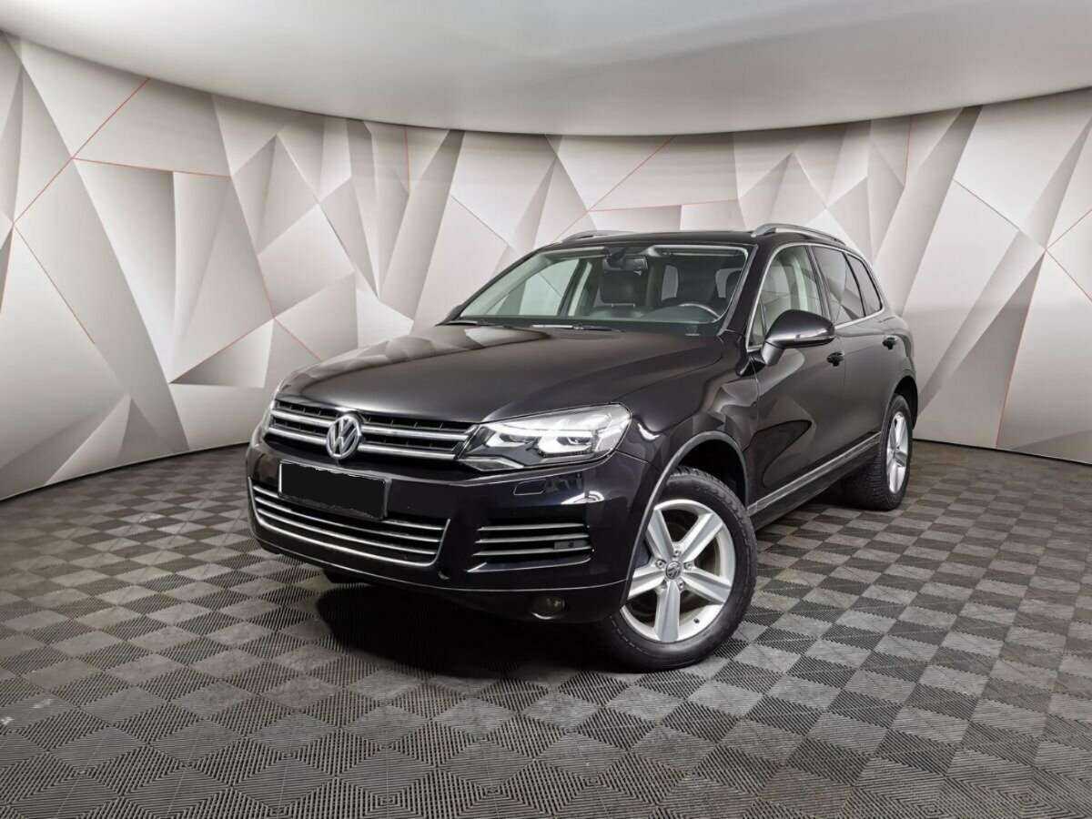 Volkswagen Touareg 2012 года с пробегом. Фото: #0
