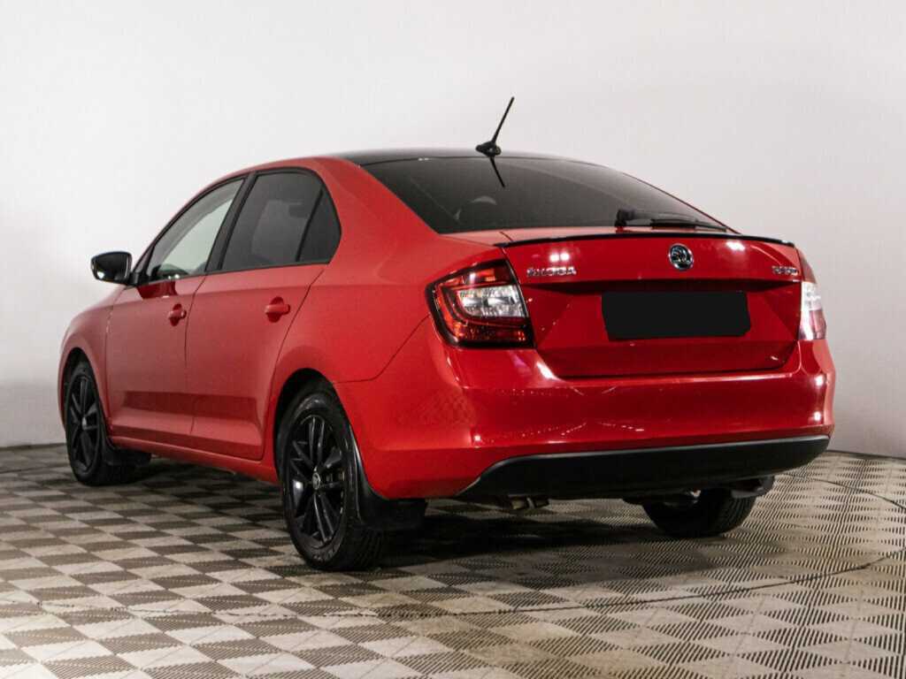 Skoda Rapid 2018 года с пробегом. Фото: #6