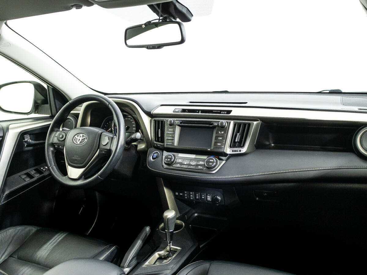 Toyota RAV4 2013 года с пробегом. Фото: #8