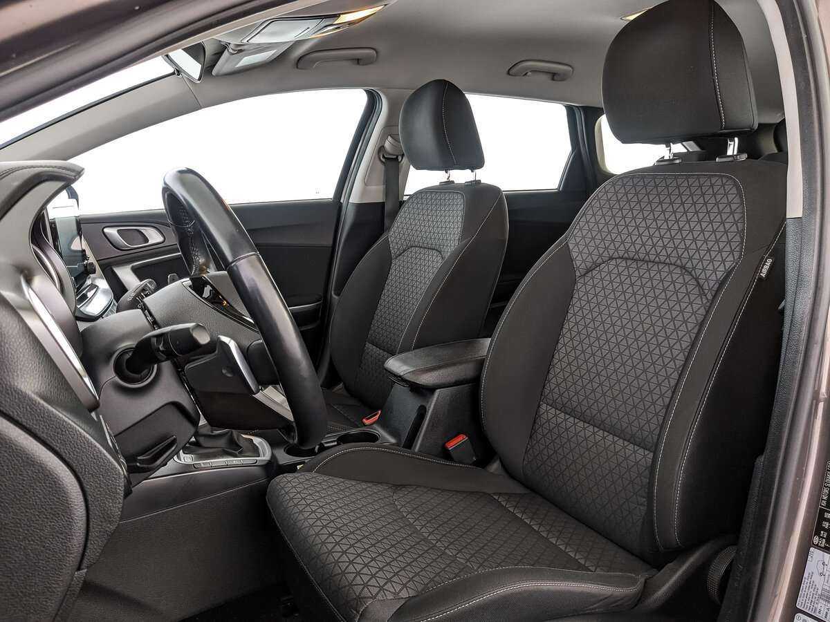 Kia Ceed 2021 года с пробегом. Фото: #15